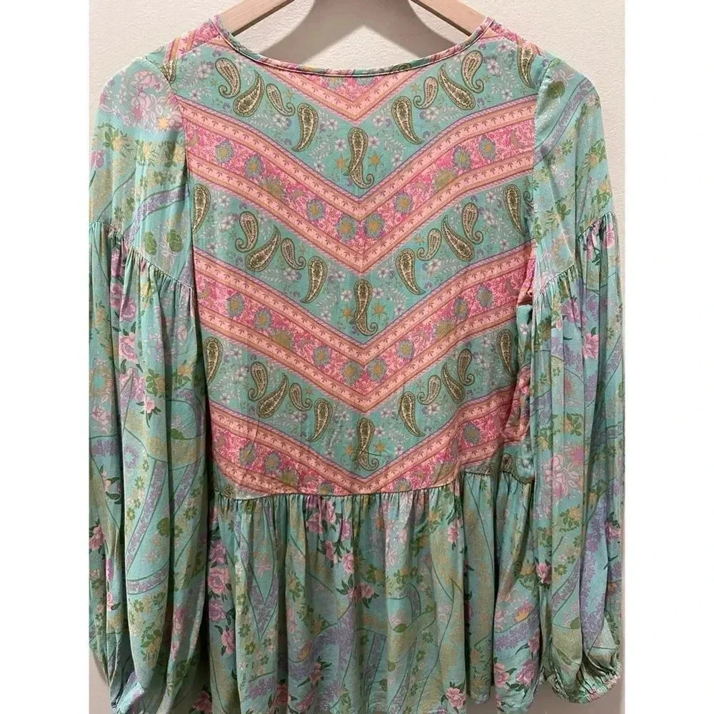 Spell & The Gypsy City Lights Blouse-Sage - Picture 8 of 12